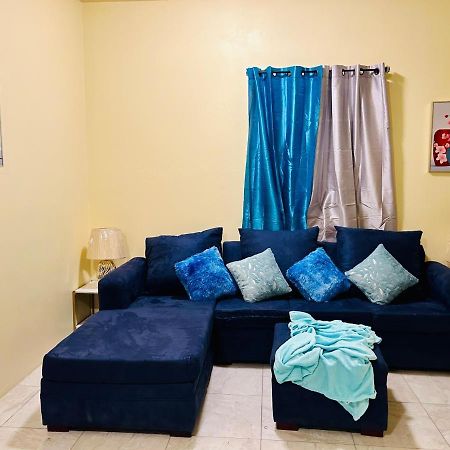 The Rest Stop-B- 15 Min From Airport/24Hrs Security Montego Bay Esterno foto